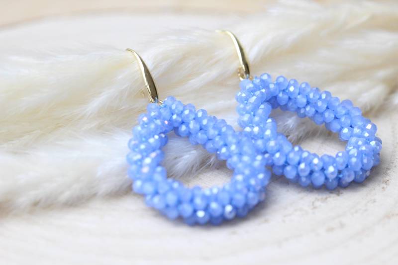 Handgemachte Ohrringe Pastell Perlen | Sommer Schmuck Tropfenform Boho Statement Hellblau Geschenk Für Frauen Handgemachte Ohrringe Pastell Perlen | Sommer Schmuck Tropfenform Boho Statement Hellblau Geschenk Für Frauen von CemariSchmuck