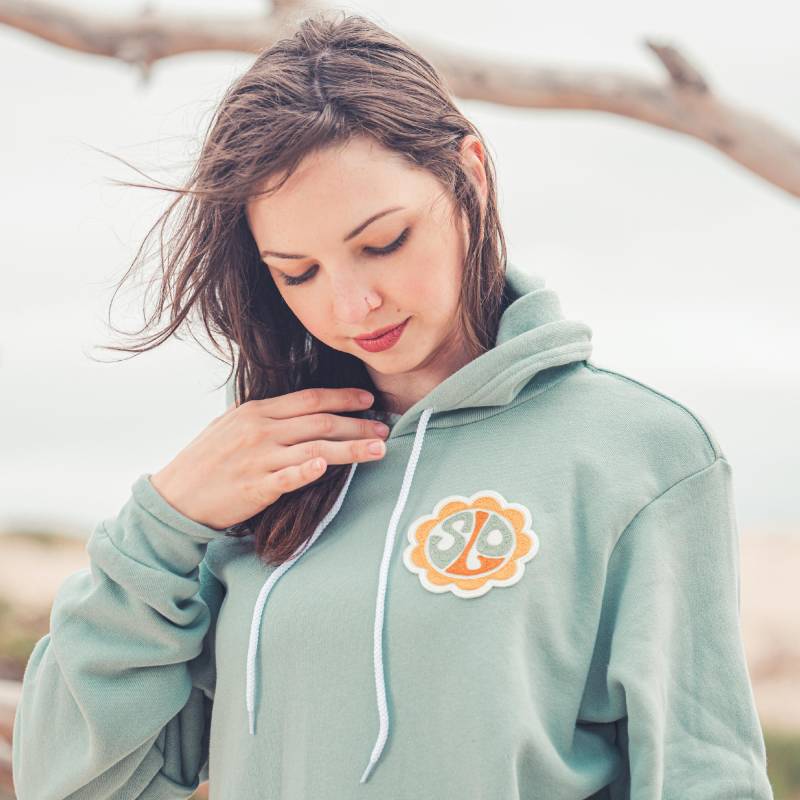 San Luis Obispo Hoodie Retro Flower Patch, Kettenstich Slo Sweatshirt von CenCoastStitchworks