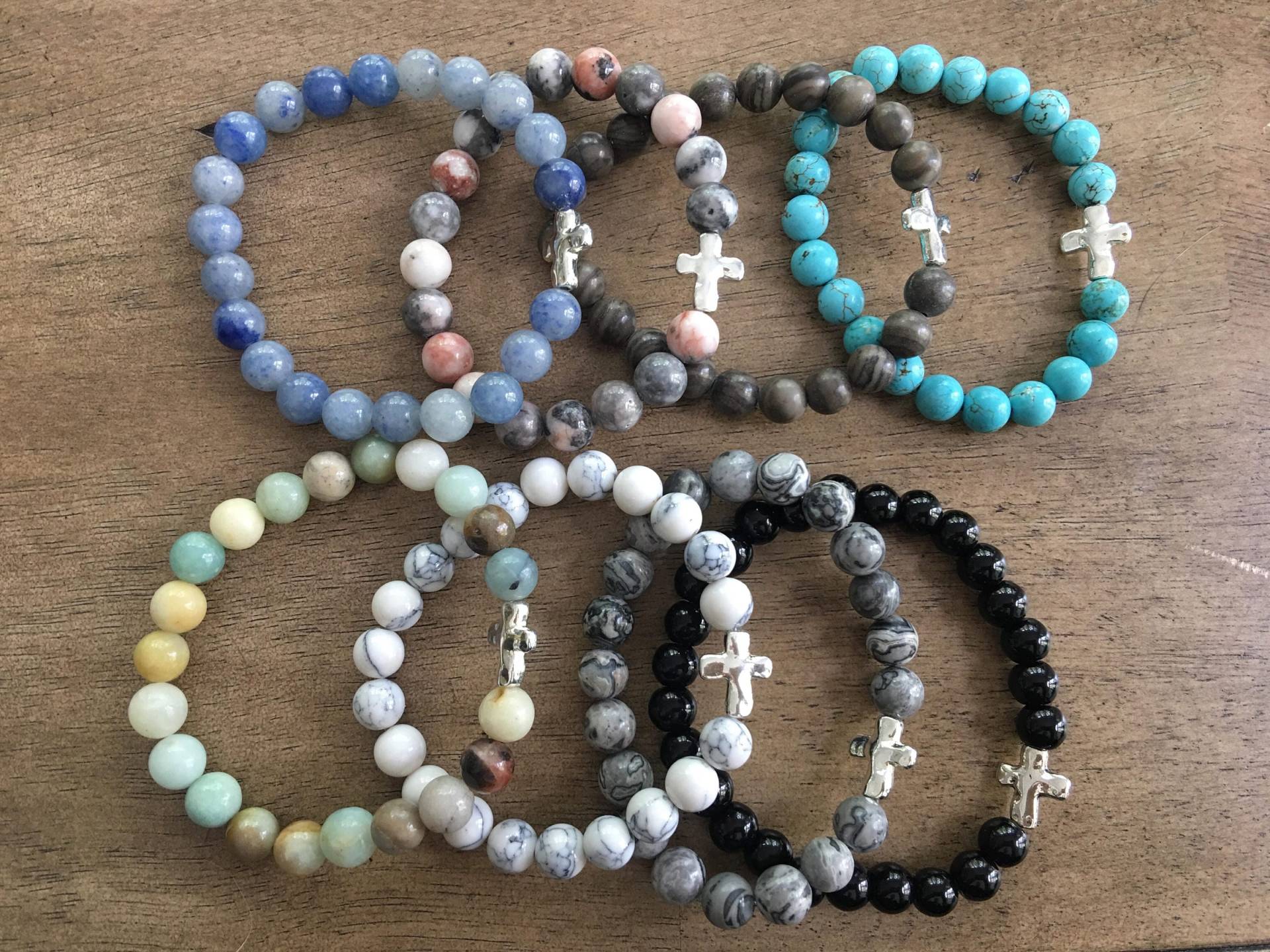 Gewelltes Kreuz Armband Gewelltes Kreuz Armband von CenteredJewelry
