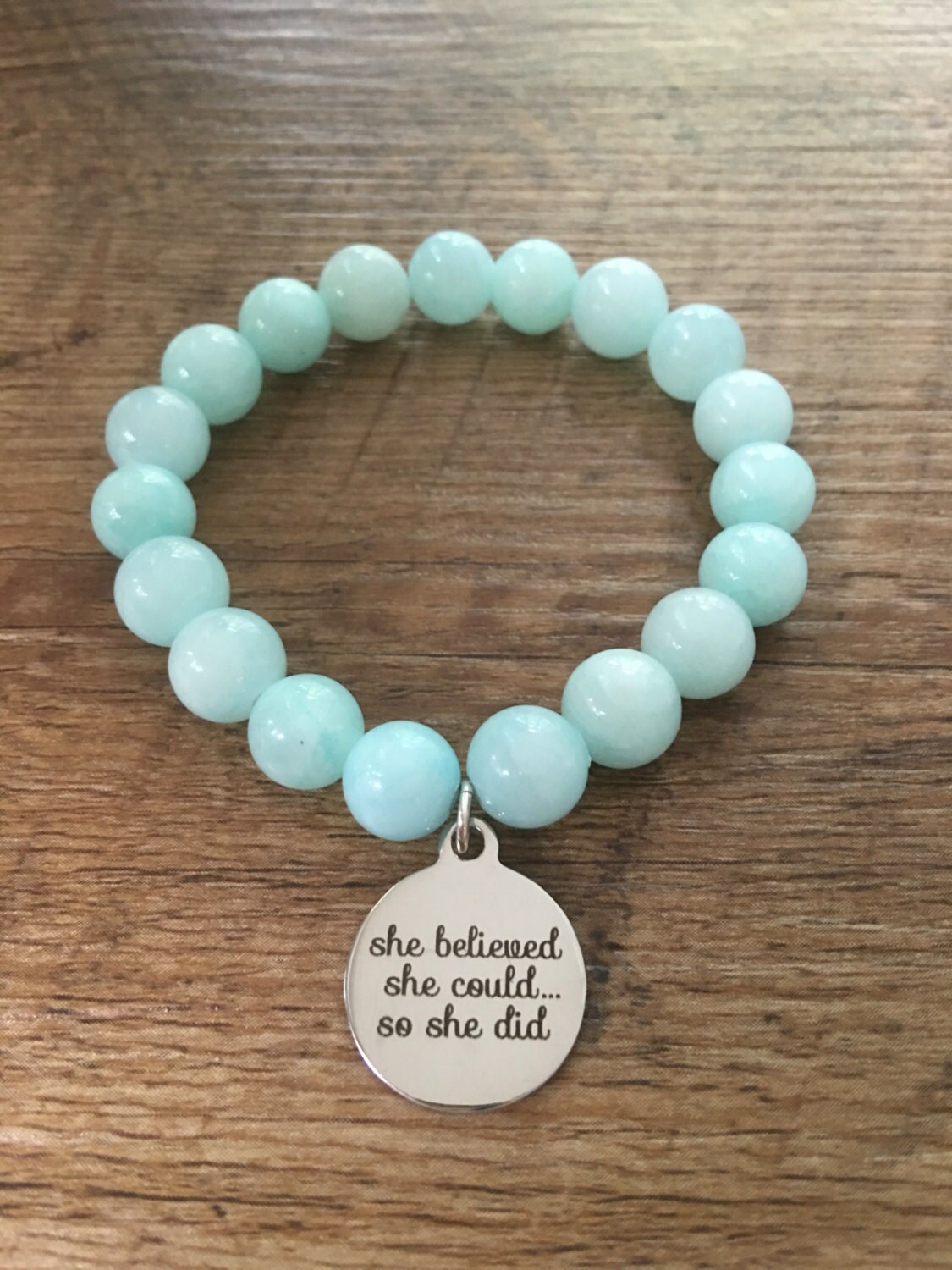 Sie Glaubte, Sie Könnte...so Hat Armband, Stretch Crossfit Schmuck, Perlenarmband Sie Glaubte, Sie Könnte...so Hat Armband, Stretch Crossfit Schmuck, Perlenarmband von CenteredJewelry