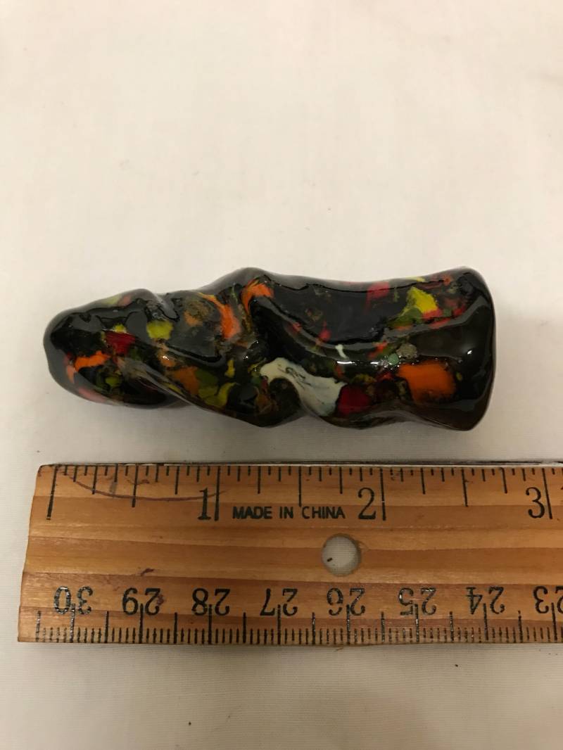 Bogart 2 1/2 "Keramik Twisted Schwarz Mit Bunten Kristallen von CeramicTwistedPipes