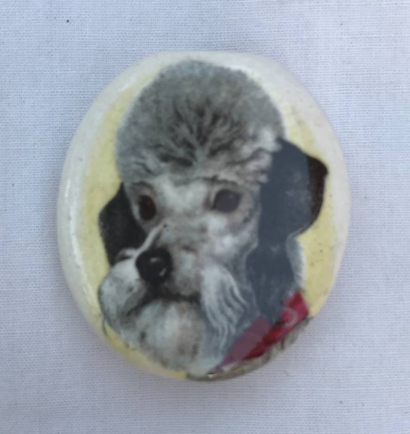 Bogart Keramik Rauchstein Steinhalter Terrier Gesicht Design Für Handgedrehte Zigaretten von CeramicTwistedPipes