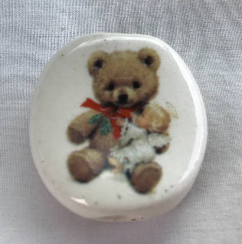 Bogart Keramik Rauchstein Teddy Bär Hält Baby Engel Design Für Hand Gerollte Zigaretten von CeramicTwistedPipes