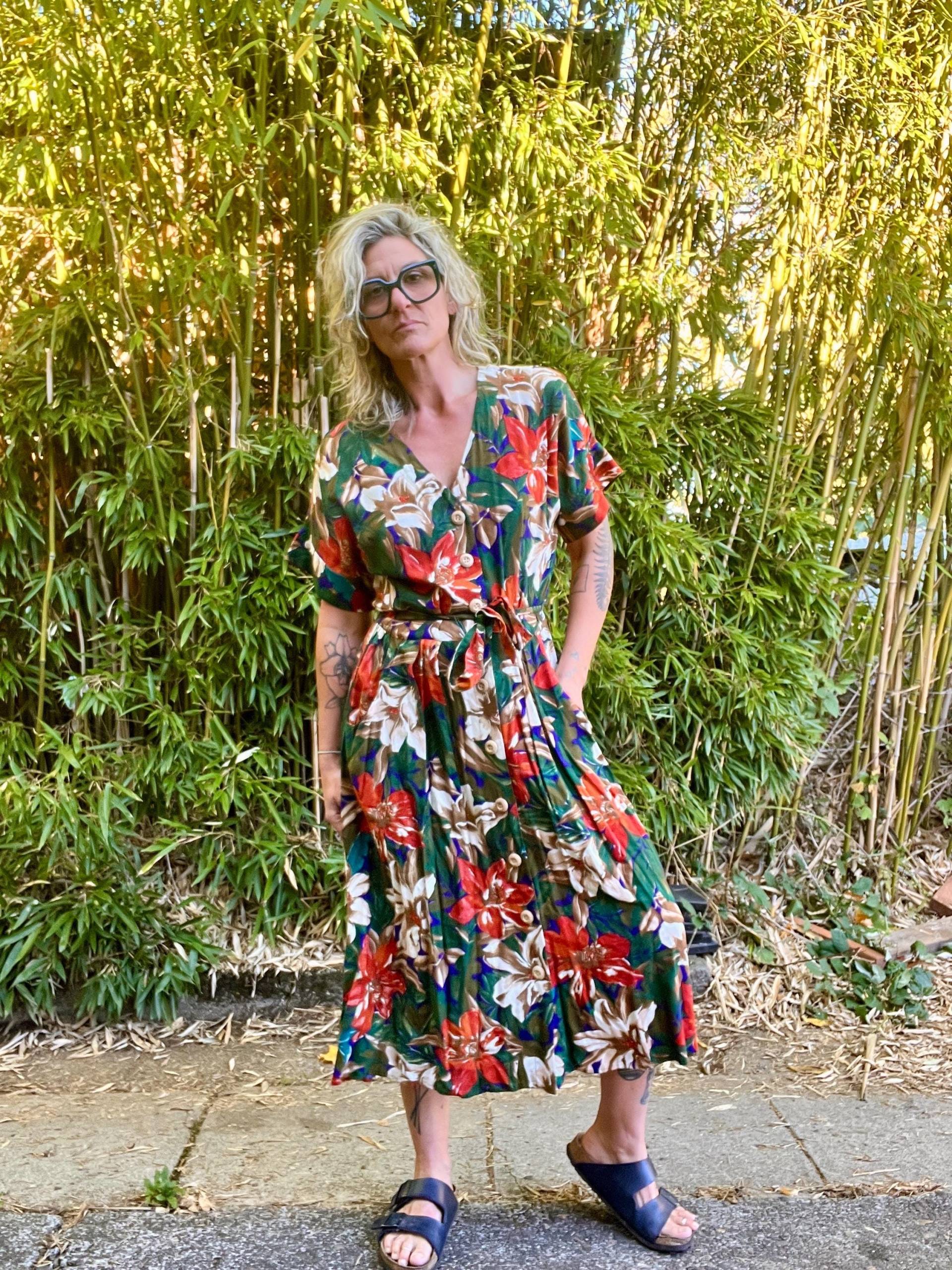 Jessica Howard 1980Er/90Er Vintage Blumen Holz Knopf Kleid Kurzarm Damen Größe M/Large von CerealVintageThrift