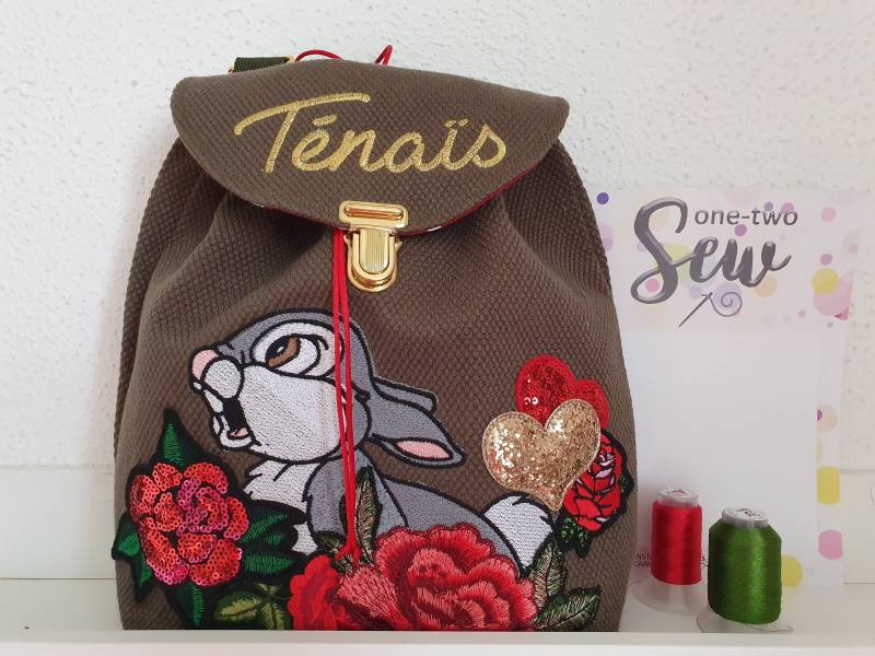Bestickte Und Anpassbare Kinder Kaninchen Rucksack von CestAdorable