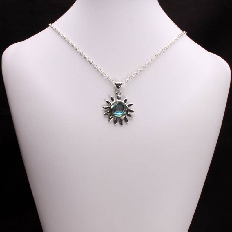 Abalone Perle Sonne Anhänger Halskette Abalone Perle Sonne Anhänger Halskette von CestBelleByMimi