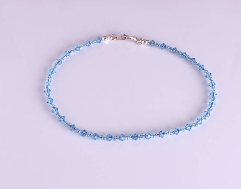 Kristall Aquablau Und Aquamarin Seedbead Armband Kristall Aquablau Und Aquamarin Seedbead Armband von CestBelleByMimi