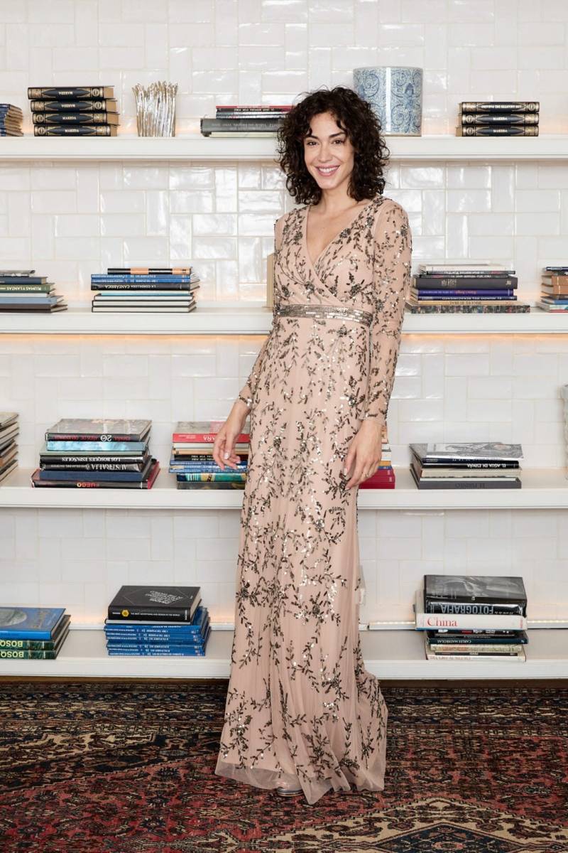 Handgemachte Pailletten Strass Bestickte Lange Party Kleid Braut Mit V-Ausschnitt von CeylanBCN