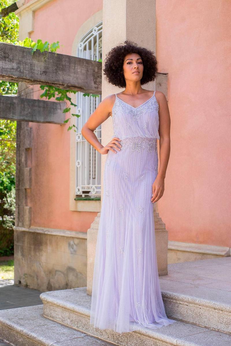 Lila Perlen Partykleid Elegantes Kleid Mit V-Ausschnitt Und Offenem Rücken von CeylanBCN