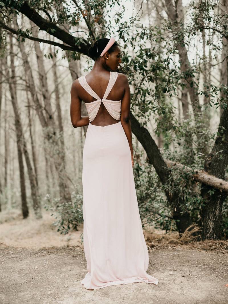 Pink Perlen Partykleid Ärmelloses Kleid Mit Offenem Rücken von CeylanBCN