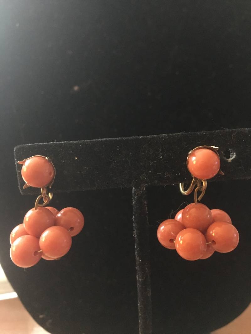 Vintage Orangefarbene Tropfen Ohrringe Zum Hängen Vintage Orangefarbene Tropfen Ohrringe Zum Hängen von ChaDavidVintage