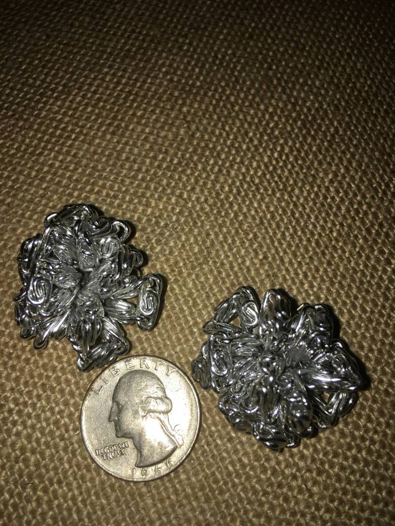 Vintage Silber Ton Gliederkette Cluster Clip Ohrringe von ChaDavidVintage