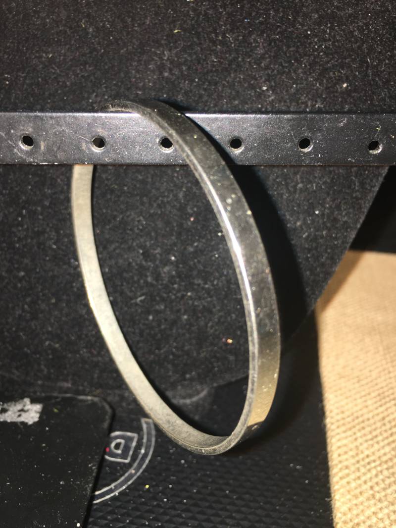 Vintage Silberfarbener Armreif von ChaDavidVintage