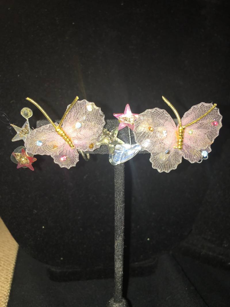 Vintage Tüll Ohrhänger Rosa Schmetterlinge Vintage Tüll Ohrhänger Rosa Schmetterlinge von ChaDavidVintage