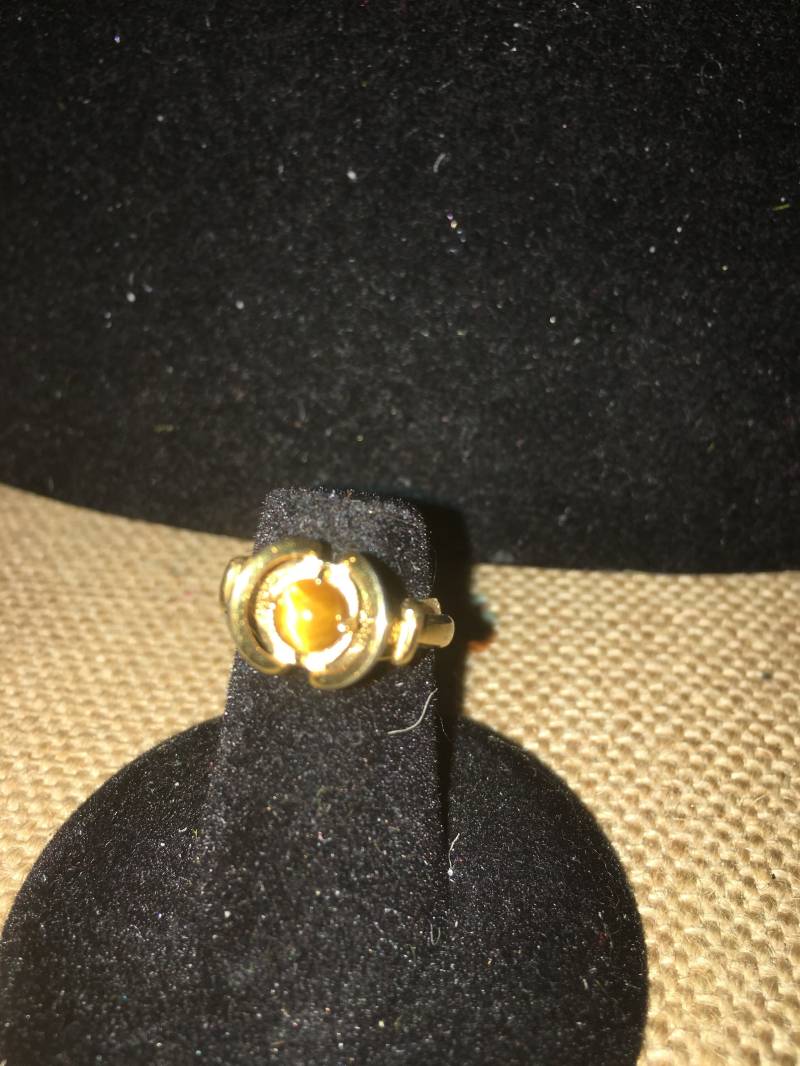Vintage Verstellbarer Ring Mit Einem Tigerauge Halbedelstein Vintage Verstellbarer Ring Mit Einem Tigerauge Halbedelstein von ChaDavidVintage