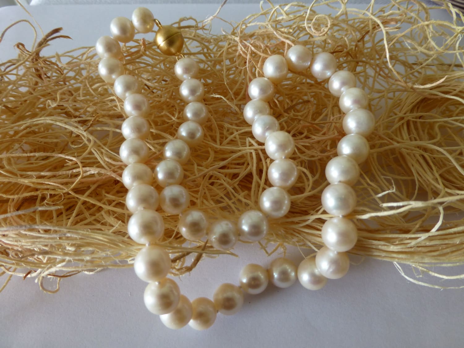 Perfekt Runde Weiße Perlencollier Perfekt Runde Weiße Perlencollier von Chaaming