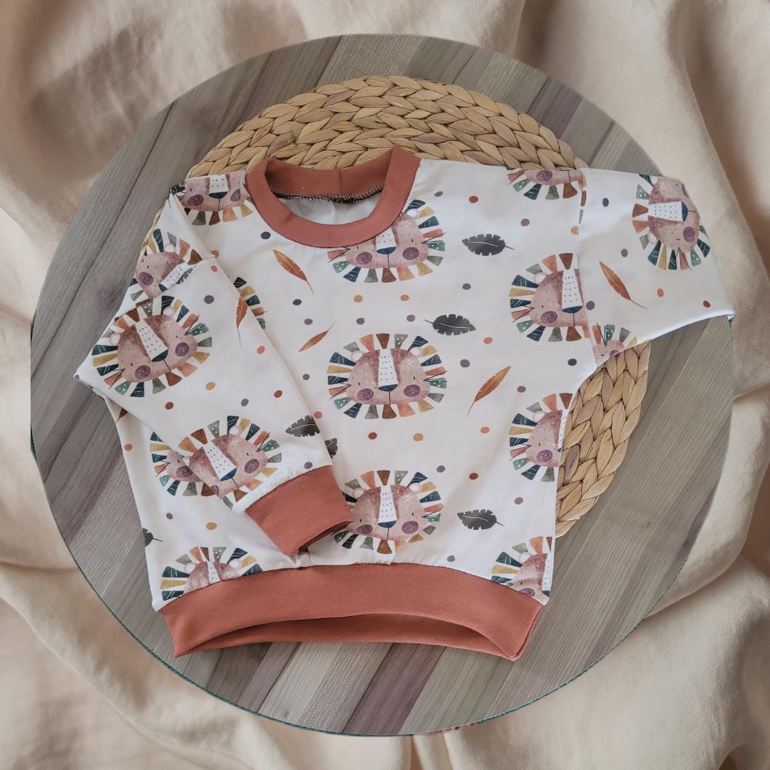 Selbstgenähtes Oversized Shirt Baby Unikat Handmade Größe 74 von Chaelona