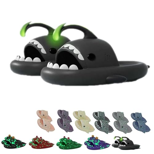 Chagoo Galaxy Shark Slides Glow in the Dark, Cloud Shark Slides Damen Hausschuhe Unisex Badeschuhe (Angler fish, adult, women, numeric_44, numeric_range, eu_footwear_size_system, numeric_45, medium) von Chagoo