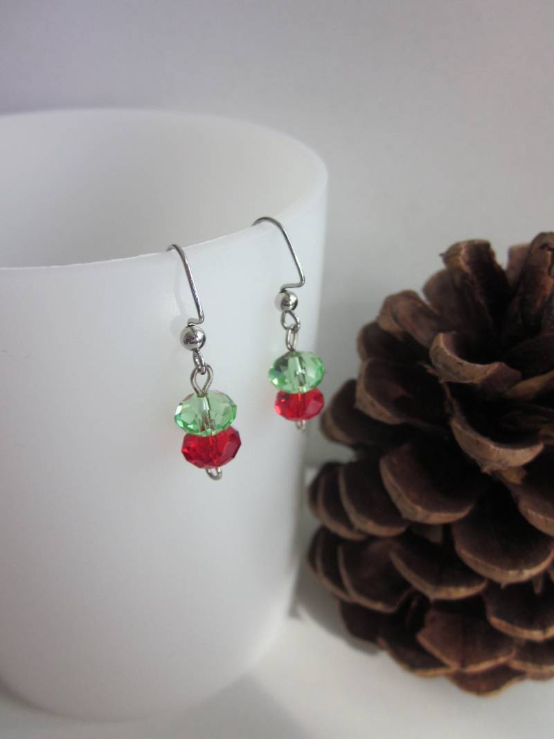 Rote Und Grüne Kristall Ohrringe-/ Weihnachts Ohrringe/Urlaub Schmuck Stilvolle Geschenk Damen von ChaidezBoutique