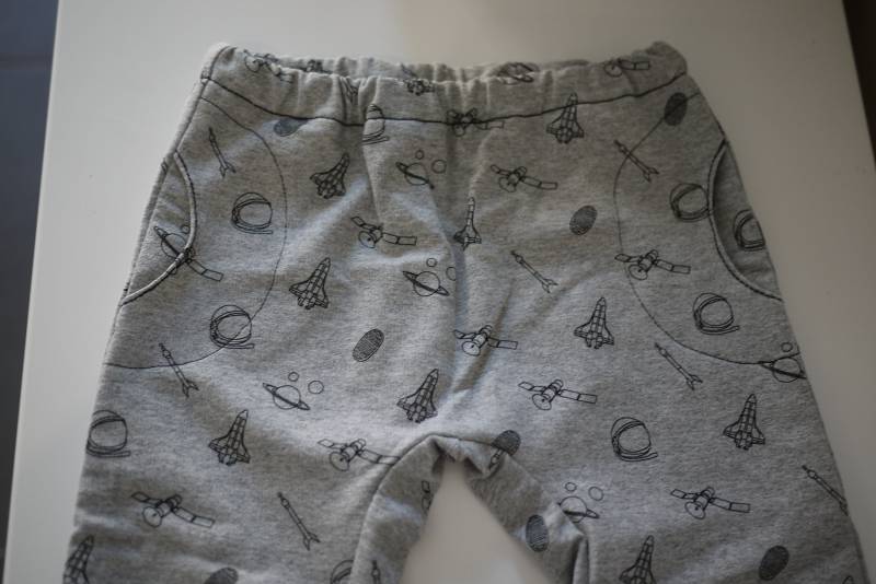 Rondo Bebeable Pantalon Im Stretch-Trikot Mit Runden Taschen von Chakipic