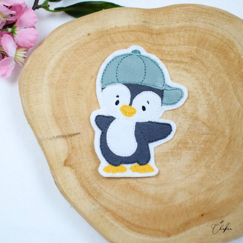 Aufnäher Patch Pinguin Applikation Junge Stickdatei Zum Aufnähen Kleidung Accessoires Aufnäher Patch Pinguin Applikation Junge Stickdatei Zum Aufnähen Kleidung Accessoires von Chalisu