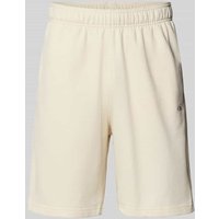 CHAMPION Relaxed Fit Sweatbermudas mit Logo-Stitching Modell 'ICONS' in Offwhite, Größe XXL von Champion
