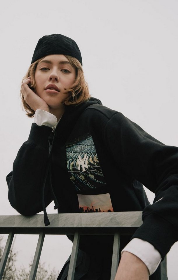 Champion Hoodie Hooded Sweatshirt von Champion