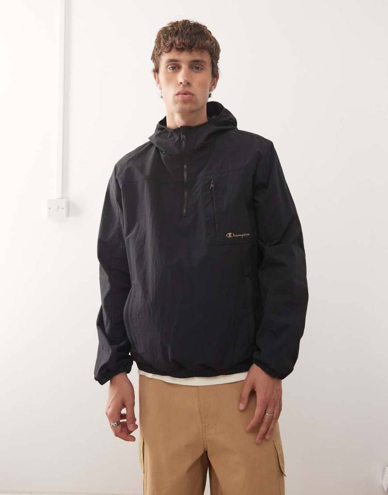 Champion - Jacke in Schwarz mit Kapuze und kurzem Reißverschluss von Champion