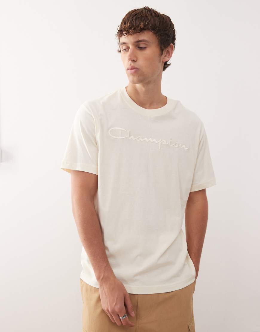 Champion - T-Shirt in Wollweiß mit farblich abgestimmtem Logo von Champion