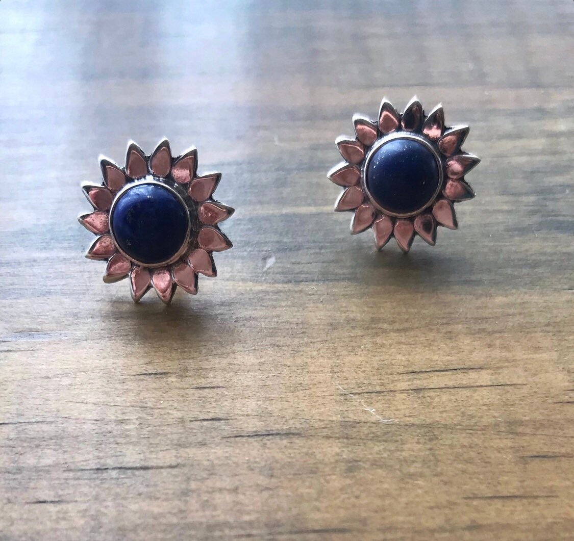 Malachit/Lapis Lazuli Und Sterling Silber Ohrstecker Malachit/Lapis Lazuli Und Sterling Silber Ohrstecker von ChandraDesignsStudio