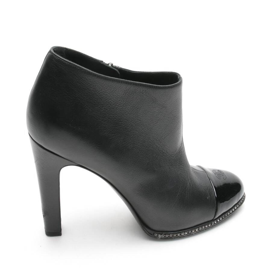 Chanel Stiefeletten EUR 37,5 Schwarz von Chanel