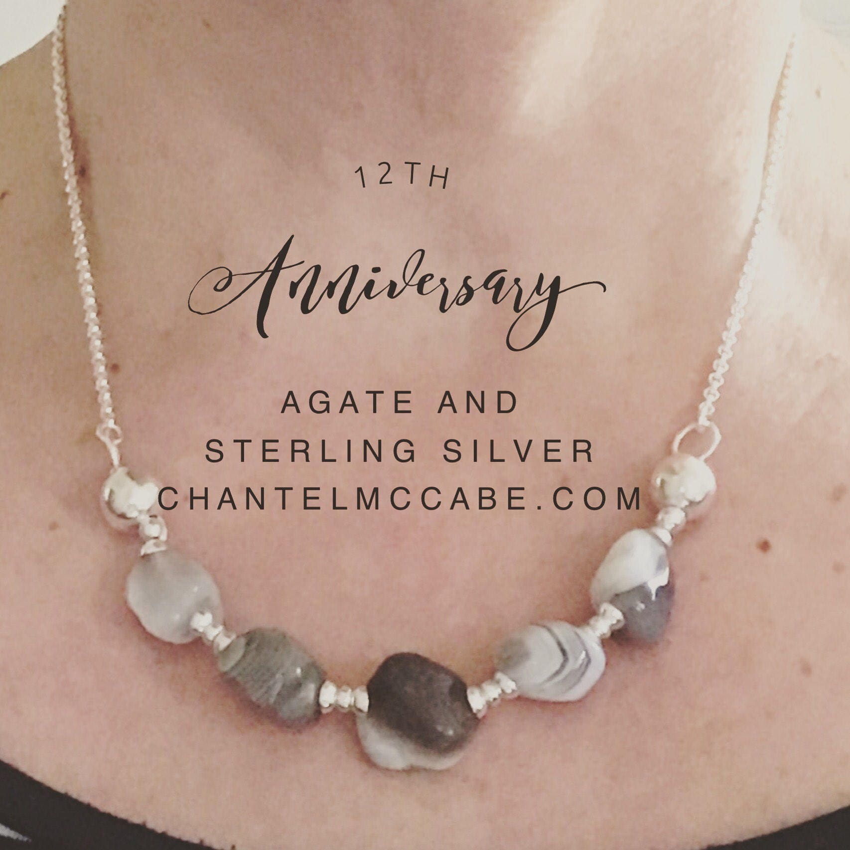 Botswana Achat Und Sterling Silber Halskette Mit Optional Zusätzliche Gestempelt Mini Charm, Perth Western Australia Botswana Achat Und Sterling Silber Halskette Mit Optional Zusätzliche Gestempelt Mini Charm, Perth Western Australia von ChantelMcCabe