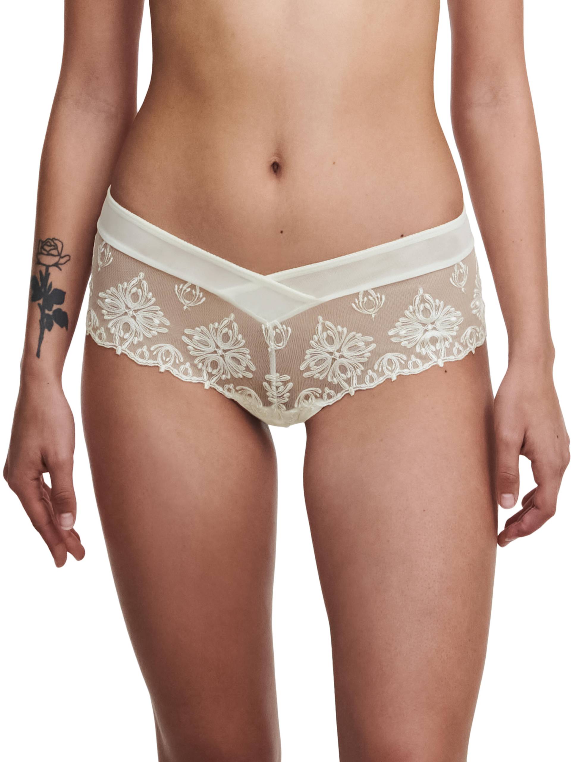 Chantelle Lingerie - Champs-Elysées Shorty ivory - Gr. - 42 von Chantelle Lingerie