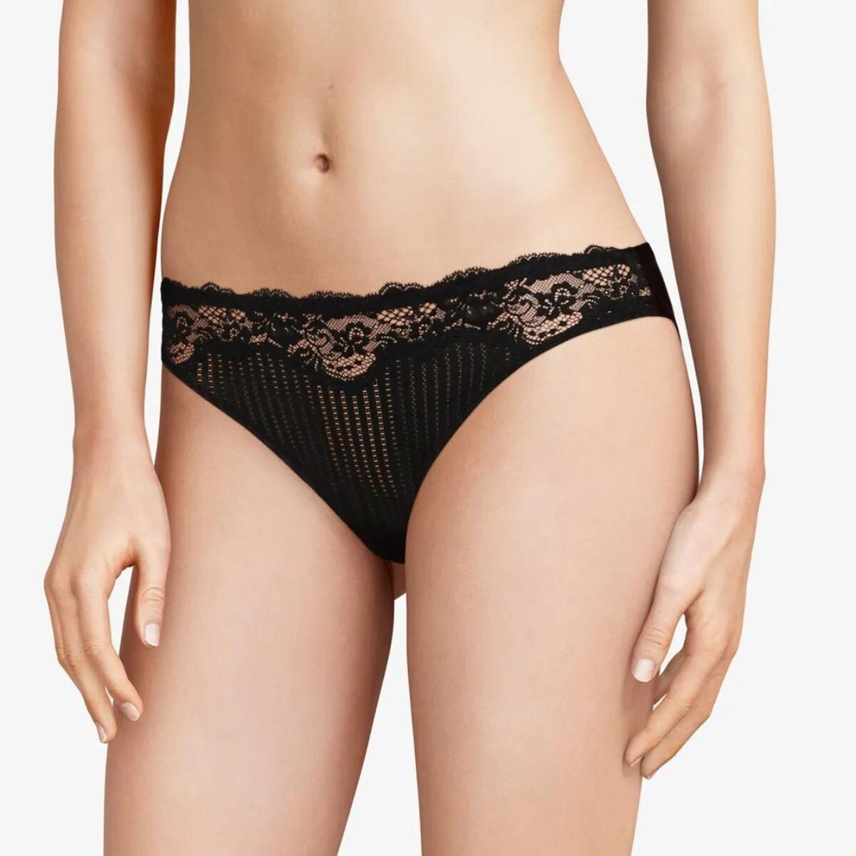 Chantelle Easyfeel Marilyn Tai Slip, Farbe: Schwarz, Größe: 40, Damen von Chantelle