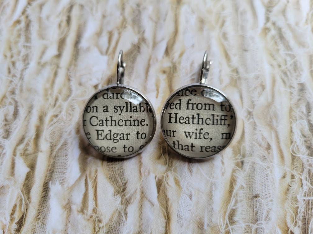 Catherine Und Heathcliff Anhänger Ohrringe Mit Wuthering Heights Buchseiten von ChaosTheoryDesigns