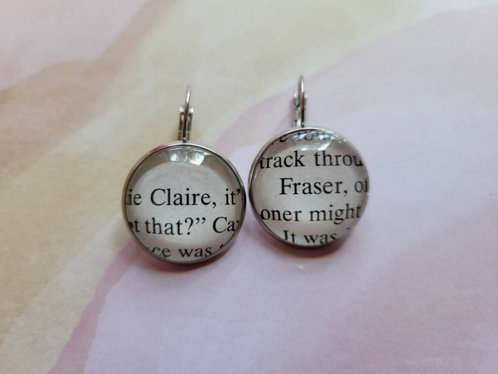 Claire Fraser Anhänger Ohrringe Aus Outlander Buchseiten von ChaosTheoryDesigns