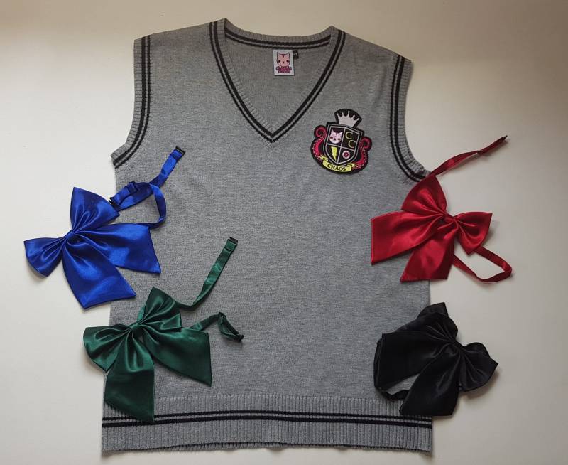 2-Teiliges Japanese School Uniform Weste Und Fliege Set von ChaoticCandyClothing
