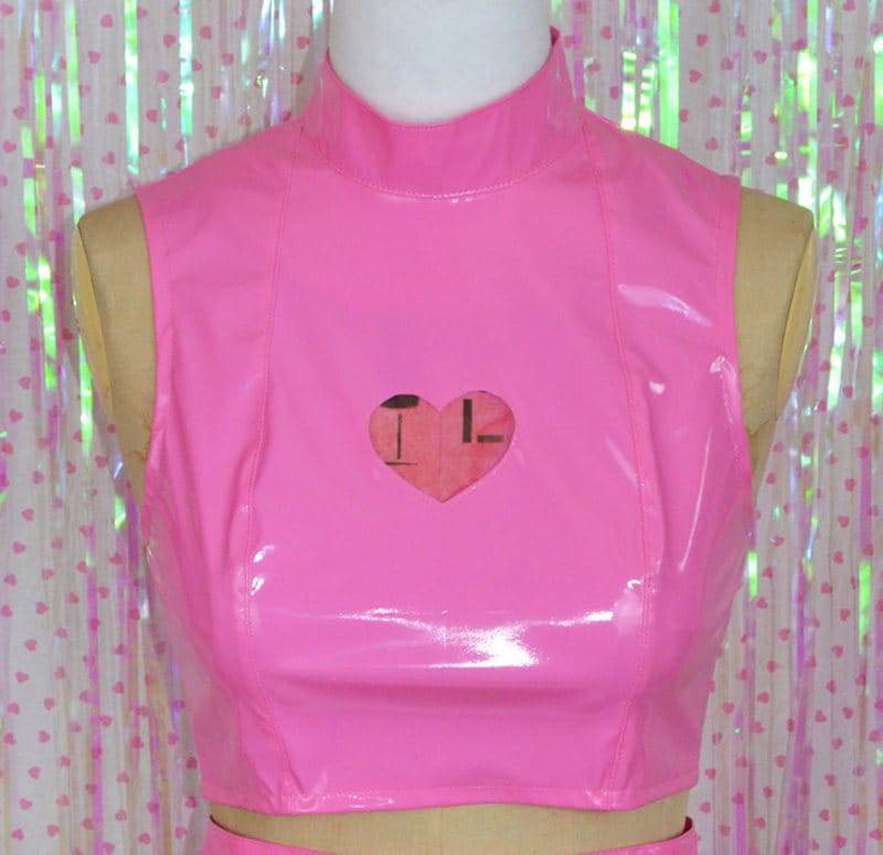 Bubble Goth Princess Pvc Herz Ausgeschnitten Pink Crop Top von ChaoticCandyClothing