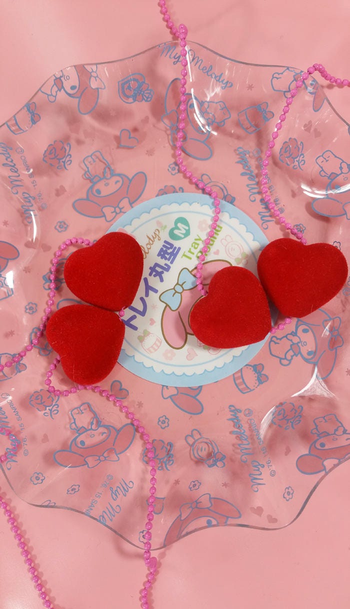 Flauschige Paar Love Hearts Kette von ChaoticCandyClothing