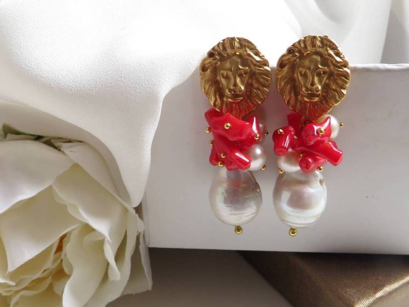 Barockohrringe Mit Barocken Tropfperlen Barockohrringe Mit Barocken Tropfperlen von ChapeauAtelier