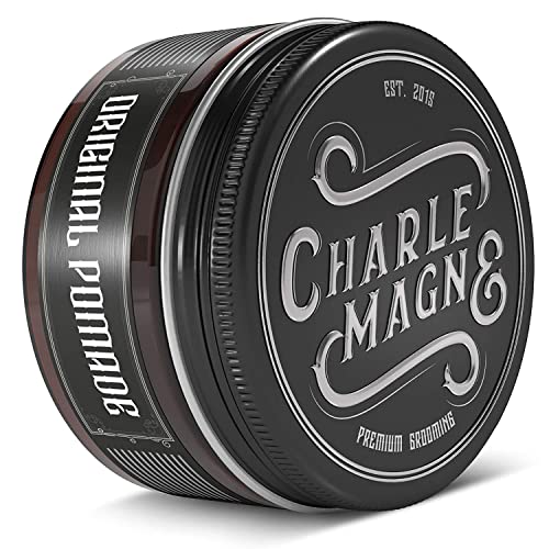 Charlemagne Original Pomade Wasserbasiert - Idealer Starker Halt - Edler Duft - Perfekter Glanz - Herren 100ML - Barbershop Haarpomade - Haar Strong Hold Hart - Männer von Charlemagne