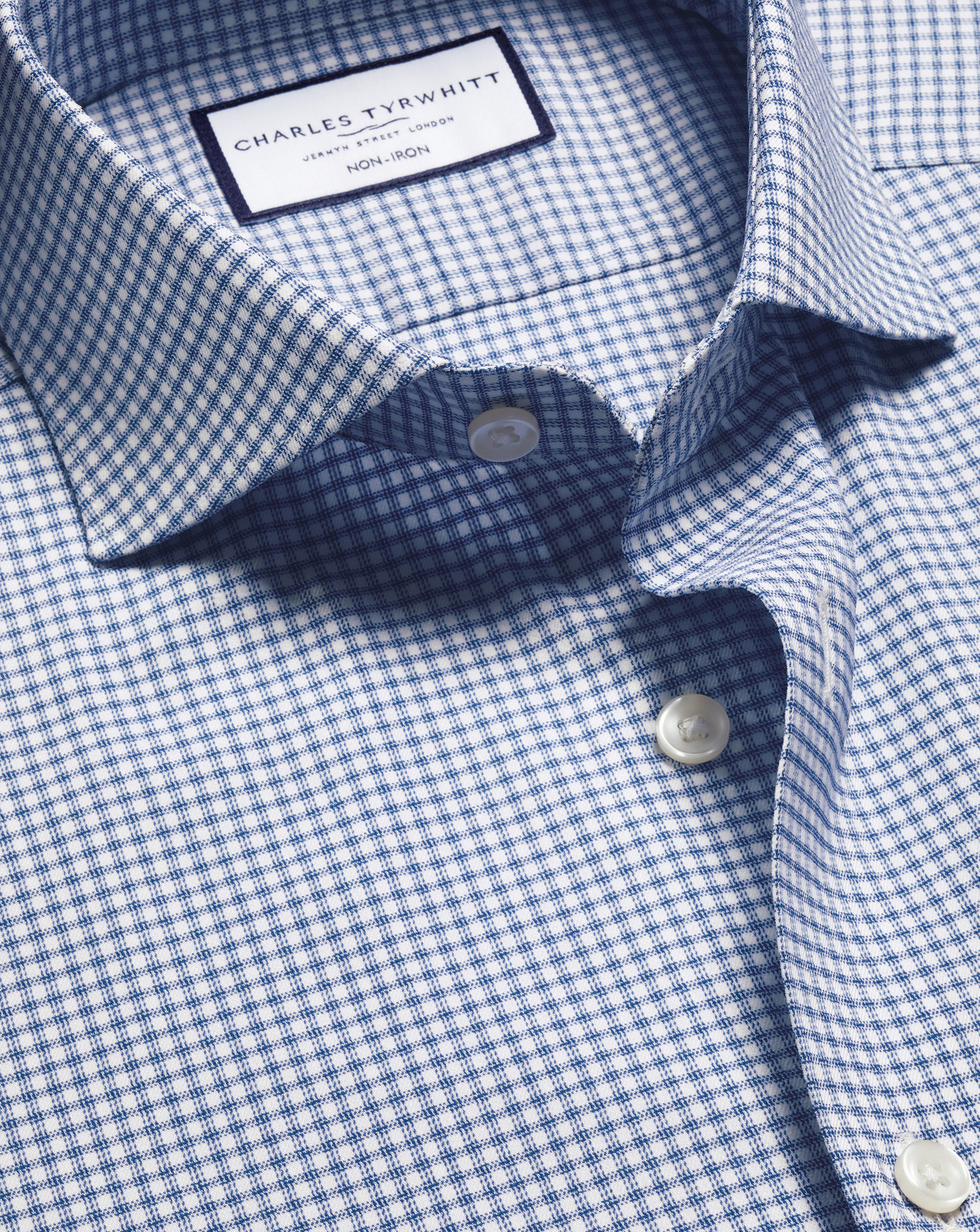 Charles Tyrwhitt Bügelfreies Performance Twill-Hemd und Karos - Indigoblau Knopfmanschette Charles Tyrwhitt Bügelfreies Performance Twill-Hemd und Karos - Indigoblau Knopfmanschette von Charles Tyrwhitt