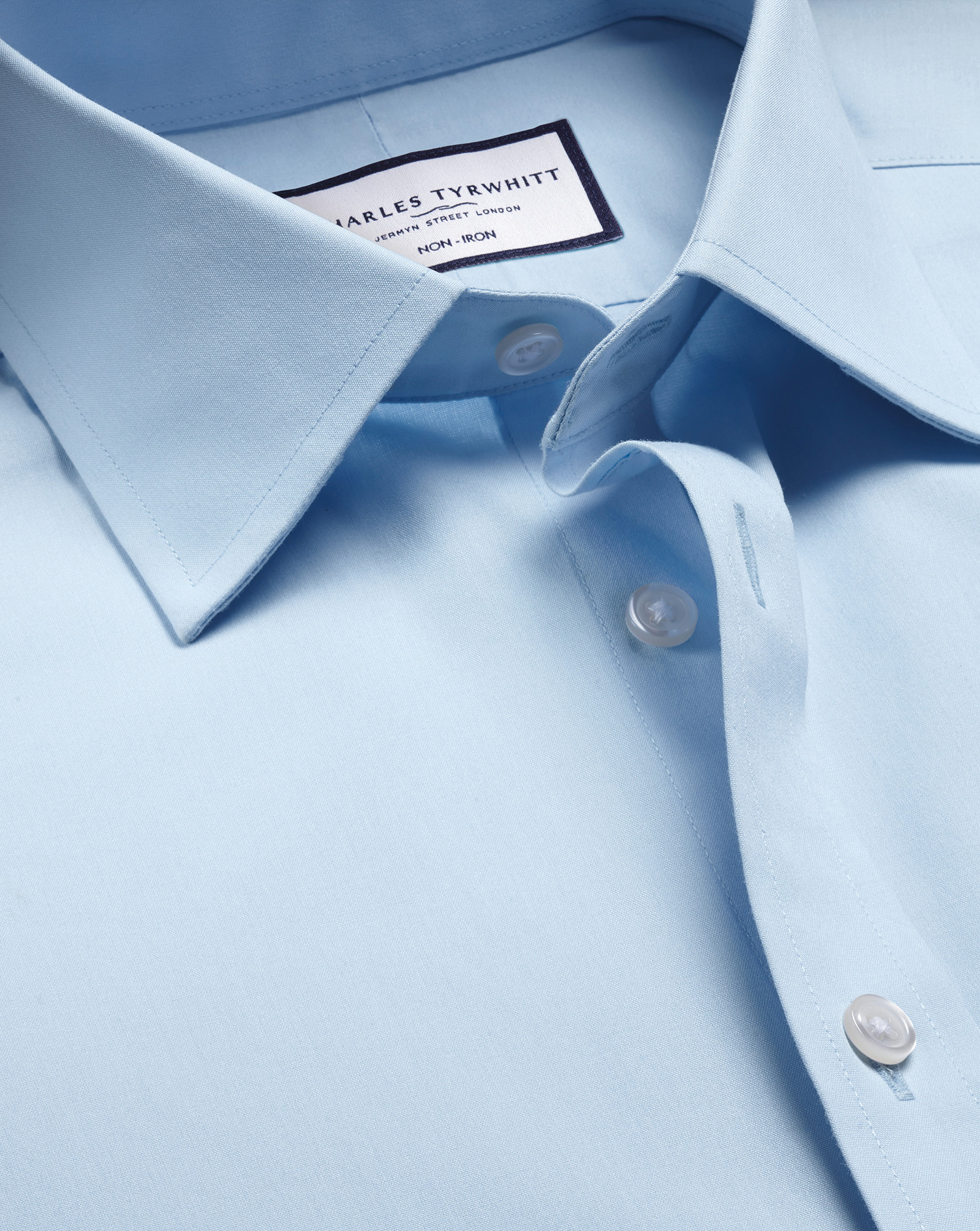 Charles Tyrwhitt Bügelfreies Popeline-Hemd - Himmelblau Knopfmanschette von Charles Tyrwhitt