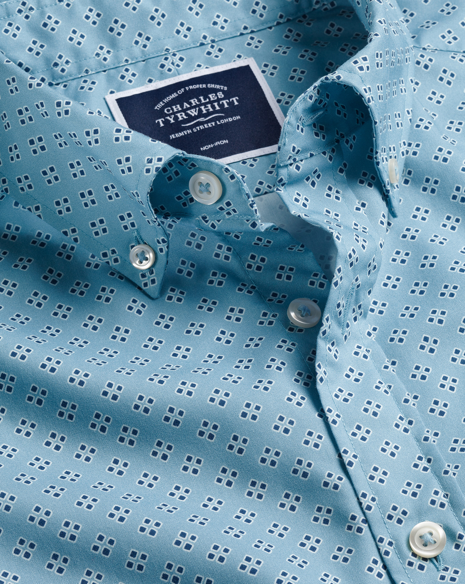 Charles Tyrwhitt Bügelfreies Stretch-Kurzarmhemd aus Popeline Button-down-Kragen und Diamantmuster - Petrolgrün Knopfmanschette von Charles Tyrwhitt