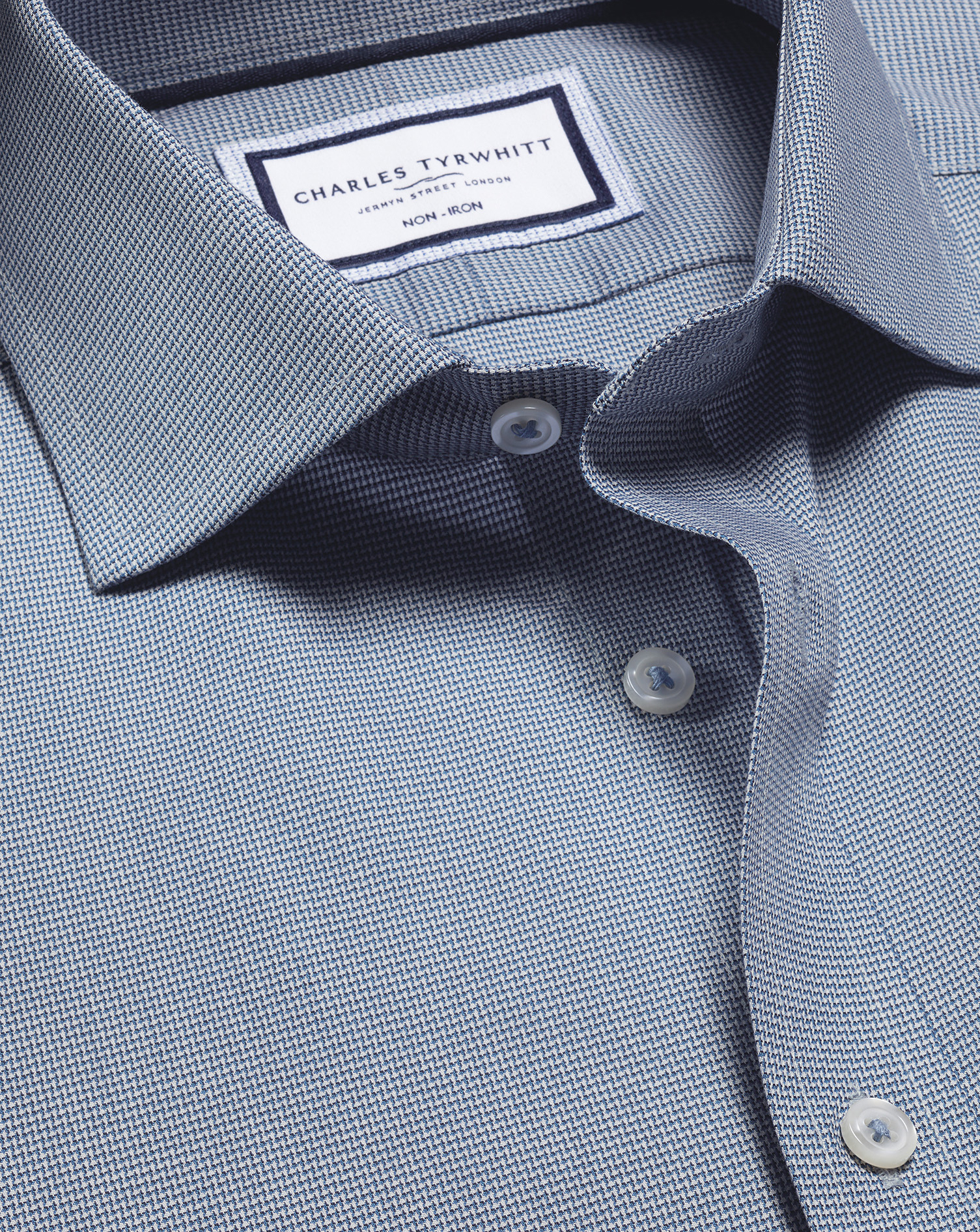 Charles Tyrwhitt Bügelfreies Westminster Hemd - Indigoblau Umschlagmanschette Charles Tyrwhitt Bügelfreies Westminster Hemd - Indigoblau Umschlagmanschette von Charles Tyrwhitt