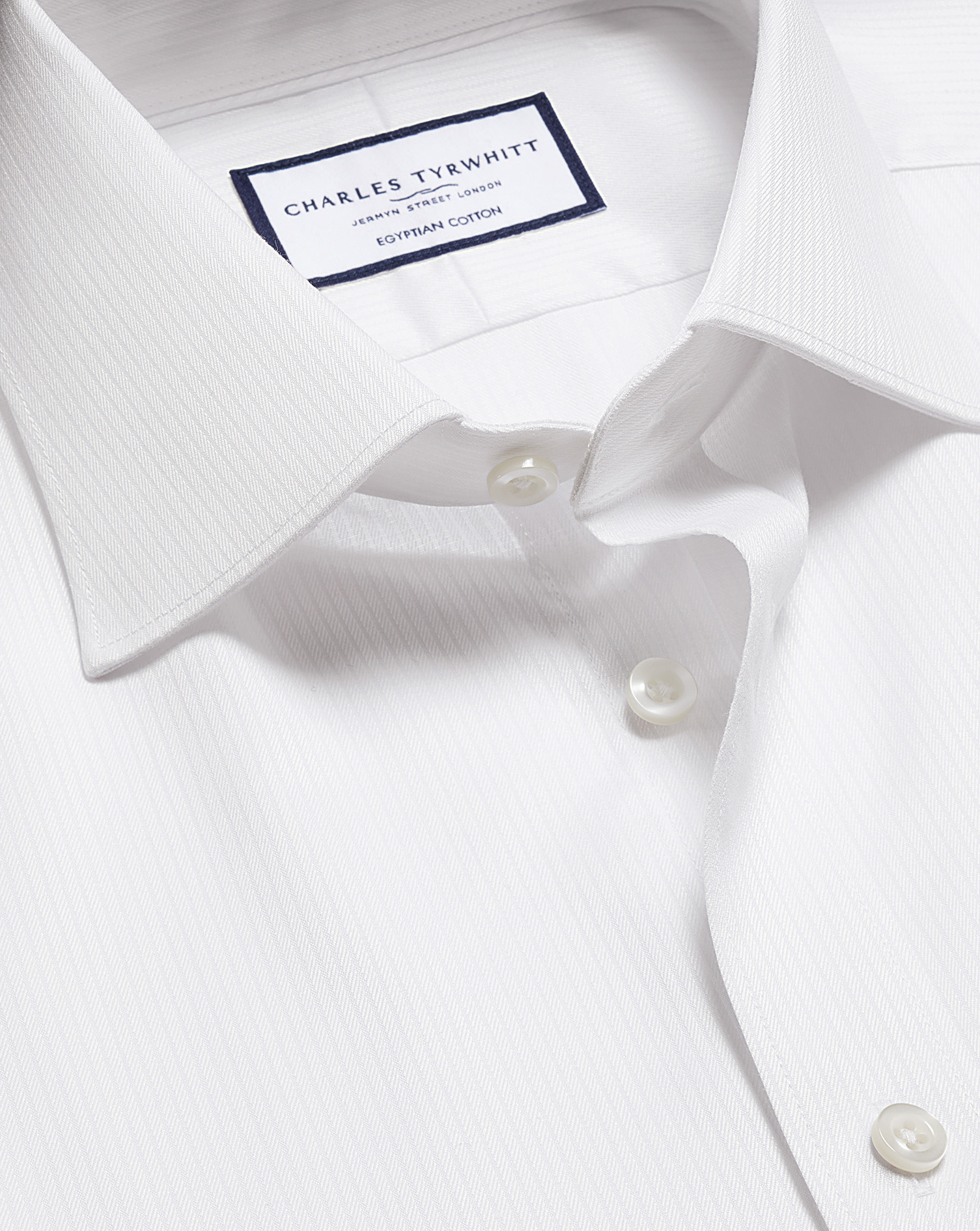 Charles Tyrwhitt Luxushemd mit Streifen - Weiß Knopfmanschette Charles Tyrwhitt Luxushemd mit Streifen - Weiß Knopfmanschette von Charles Tyrwhitt