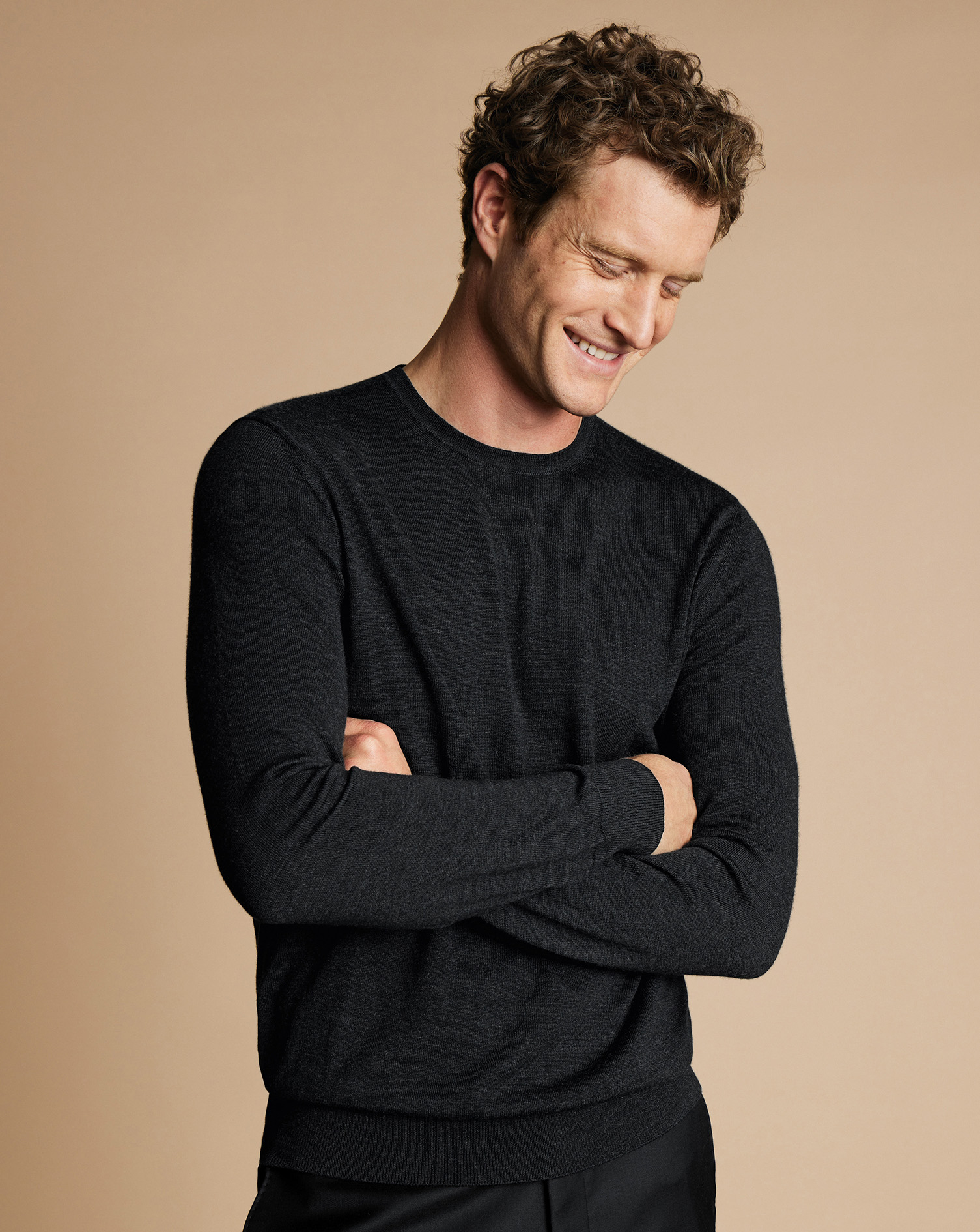 Charles Tyrwhitt Pullover aus Merinowolle mit Rundhals - Dunkles Anthrazit von Charles Tyrwhitt