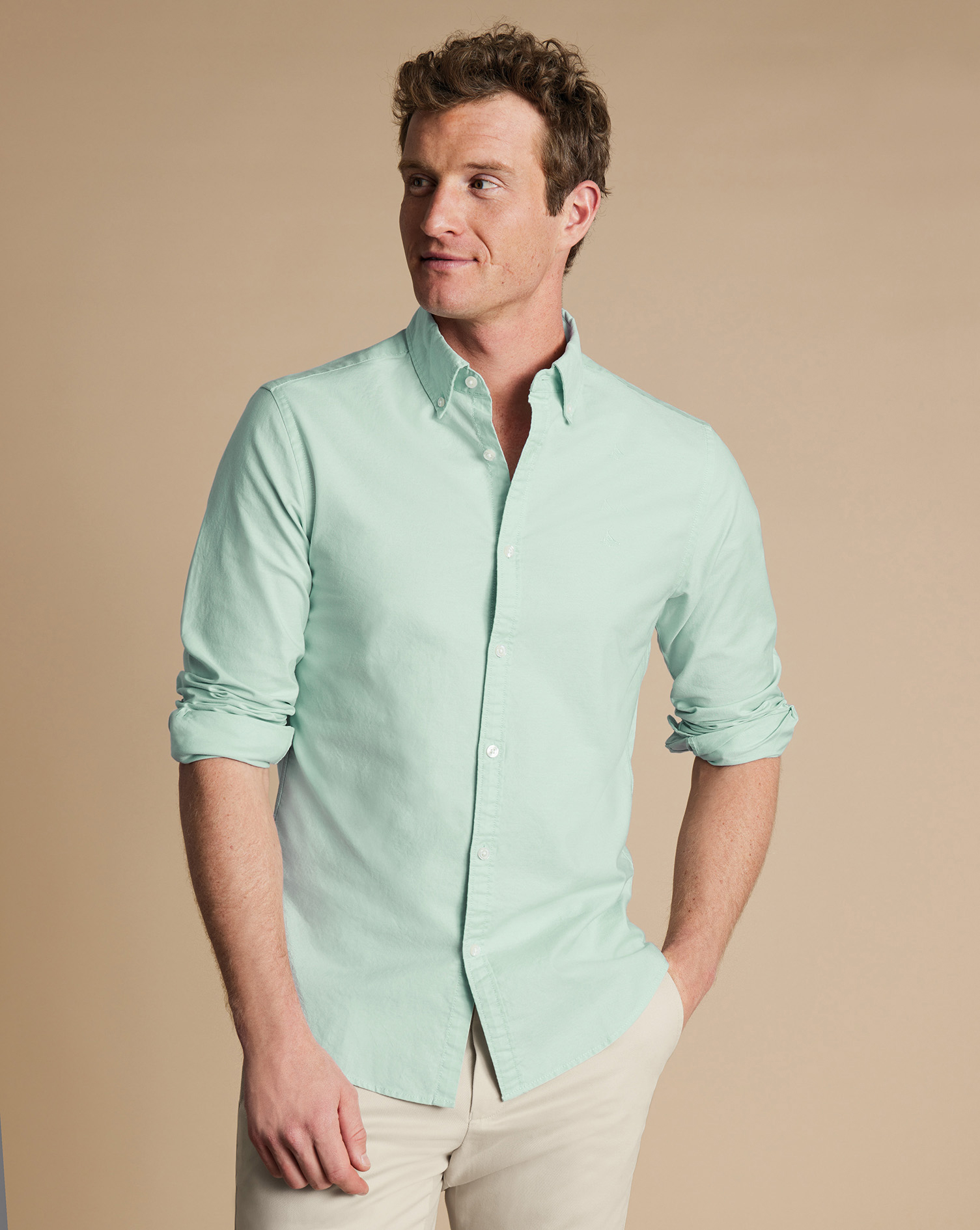 Charles Tyrwhitt Vorgewaschenes Stretch-Oxfordhemd mit Button-down-Kragen - Hellgrün Charles Tyrwhitt Vorgewaschenes Stretch-Oxfordhemd mit Button-down-Kragen - Hellgrün von Charles Tyrwhitt
