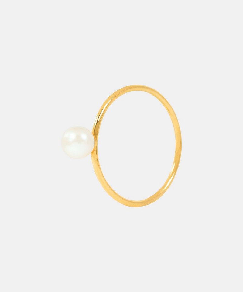 Charlotte Wooning Fingerring Damen Gold - Pluto Ring vergoldet weiße Perle - Größe 52, Silber 925, 18 Karat vergoldet von Charlotte Wooning