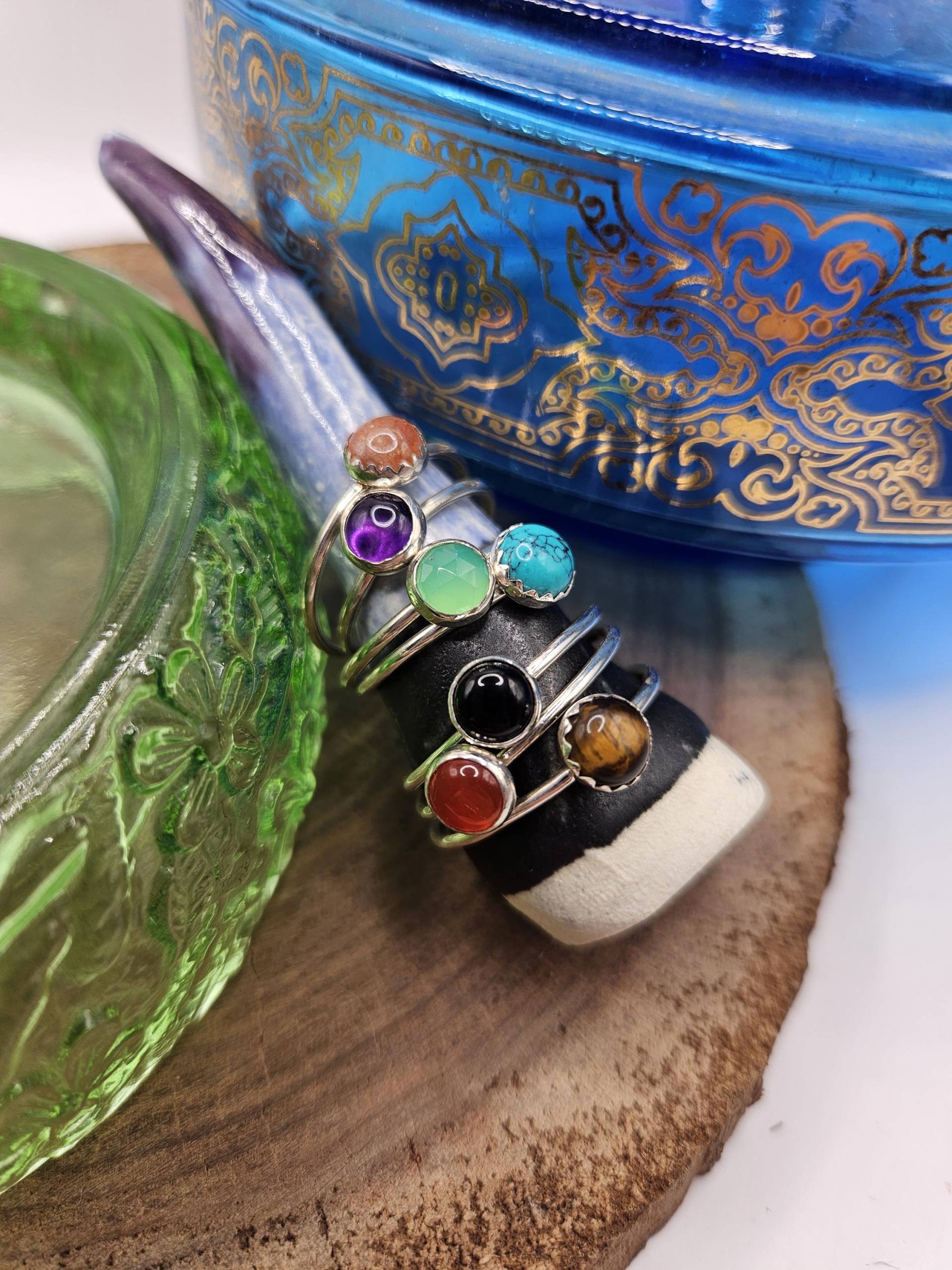 Tigerauge, Amethyst, Onyx, Sonnenstein, Chrysopras, Türkis & Karneol Stapelringe, Handgemachter Midi Oder Stapelbarer Ring, Auf Bestellung Gefertigt Tigerauge, Amethyst, Onyx, Sonnenstein, Chrysopras, Türkis & Karneol Stapelringe, Handgemachter Midi Oder Stapelbarer Ring, Auf Bestellung Gefertigt von CharmAndRiddle